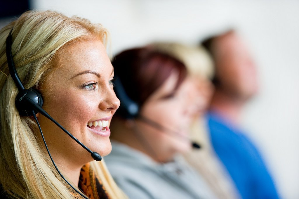 UK call answering service for website